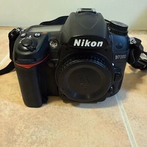 Nikon D7000 Black and Red DSLR Camera and accessories